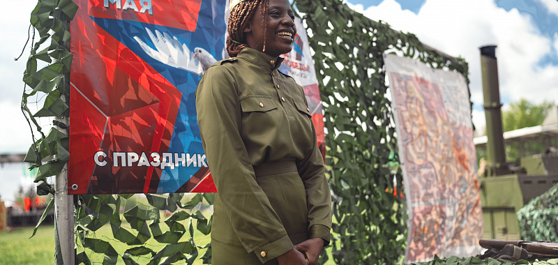 Celebrating Victory Day Together: Alabuga Start Participants Join in Commemorative Event